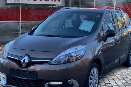 Renault Scenic 143.757 km 7.990 &euro; München 81673