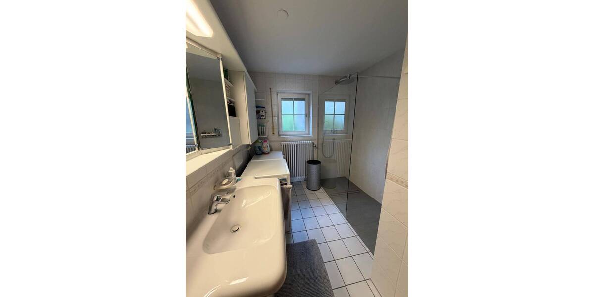 Etagenwohnung Waldshut - 3 Zimmer, 74 m&sup2;, 250.000&euro; | Angebot:26807039
