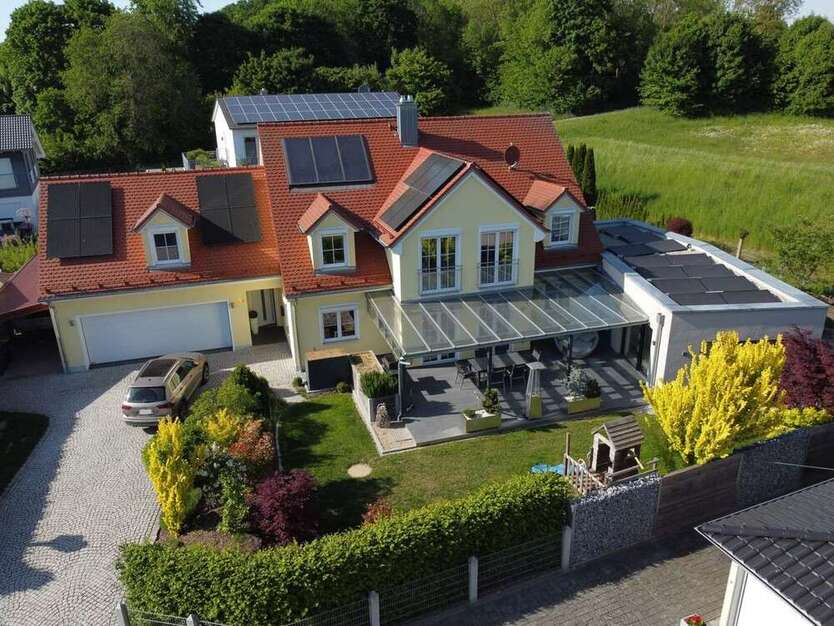 Haus zum Kaufen in Kühbach 1.650.000 € 351 m²