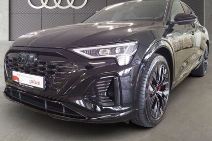 Audi Q8 e-tron 25.081 km 48.850 € Frankfurt am Main 60314