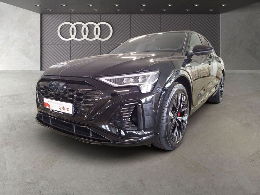 Audi Q8 e-tron 25.081 km 48.850 € Frankfurt am Main 60314