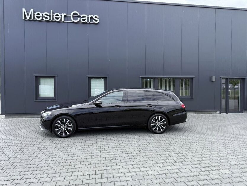 E 300