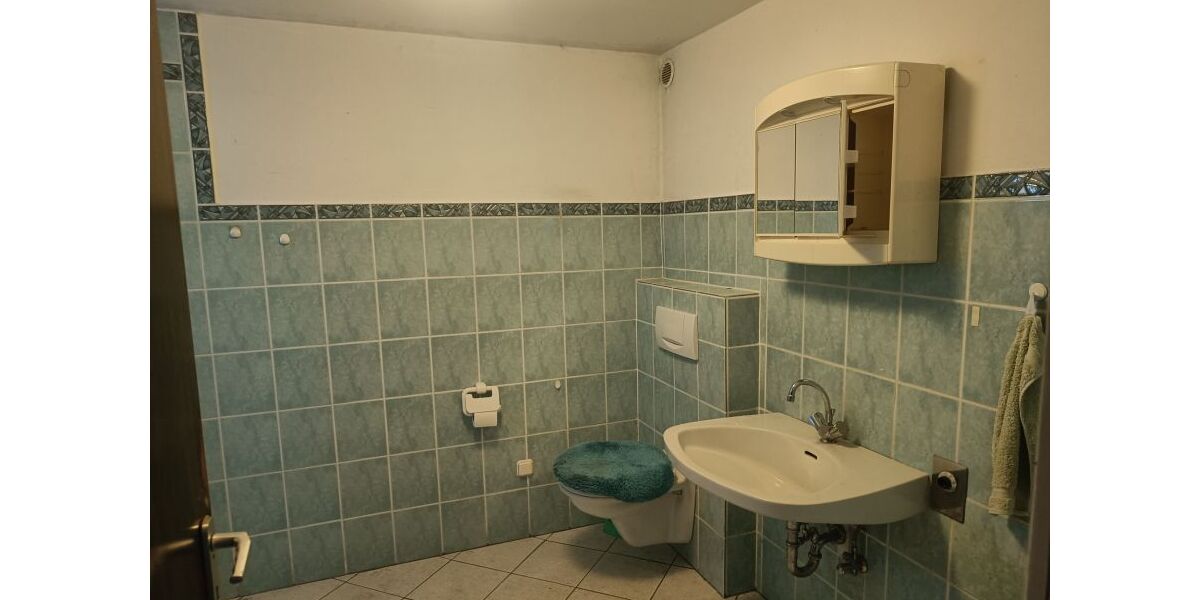 Provisionsfrei* Freistehendes Einfamilienhaus auf 650 m² Grundstück in ruhiger 30er-Zone - Einfamilienhaus Heiligenroth | Angebot:27129573