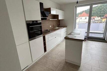Haus Regenstauf - 3 Zimmer, 78 m&sup2;, 1.350&euro; | Angebot:26212468