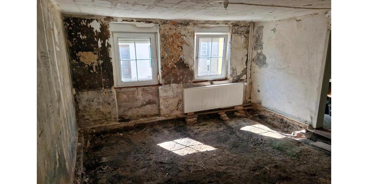 Einfamilienhaus Seehausen (Altmark) - 5 Zimmer, 100 m&sup2;, 29.000&euro; | Angebot:23057248