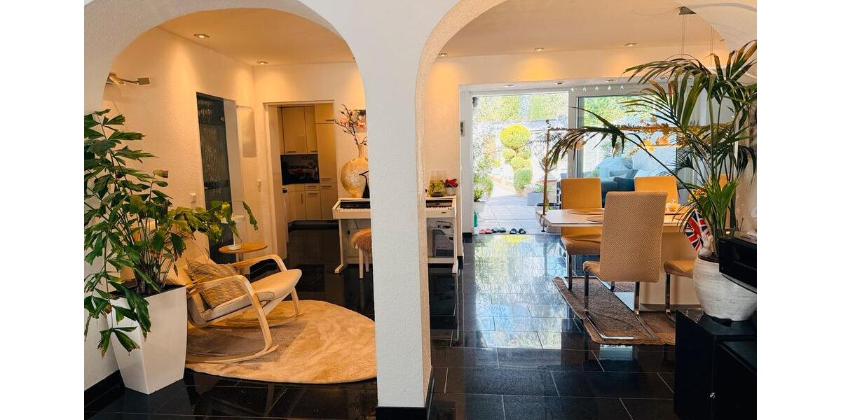 Doppelhaushälfte Aachen Eilendorf - 3.5 Zimmer, 156 m&sup2;, 450.000&euro; | Angebot:25945109