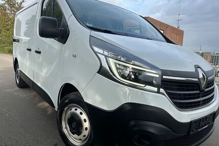 Renault Trafic 208.441 km 10.699 € Mönchengladbach 41169