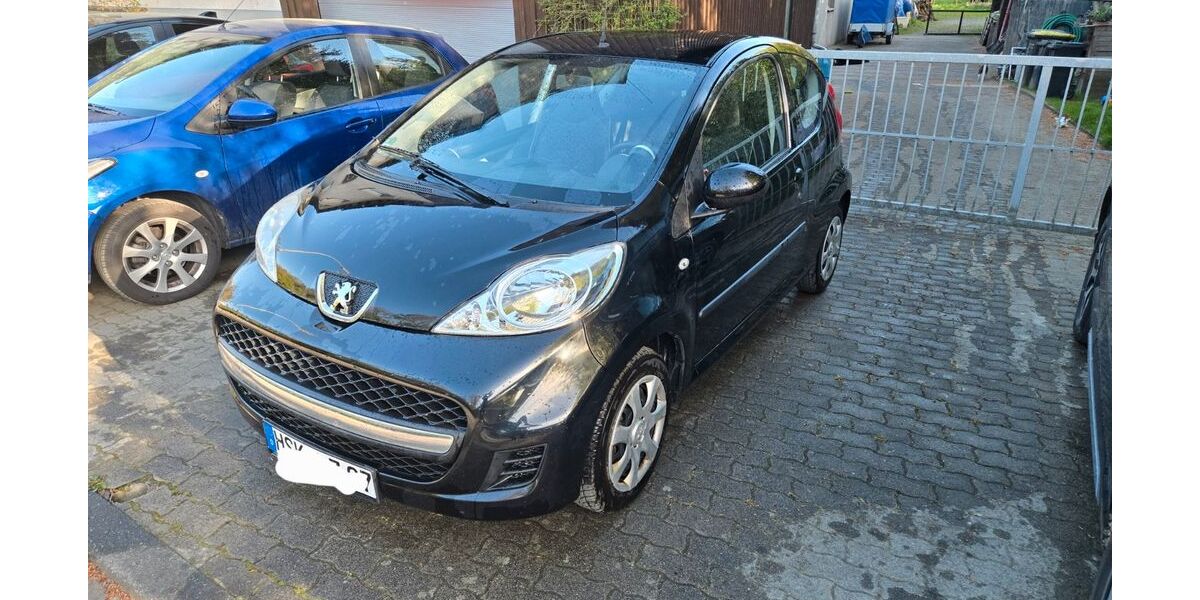 Peugeot 107 121.068 km 2.200 &euro; MESCHEDE 59872