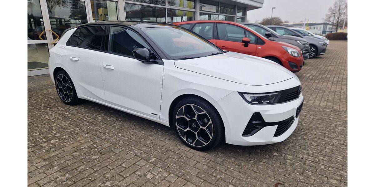 Opel Astra 48.357 km 21.990 € Schwerin 19055