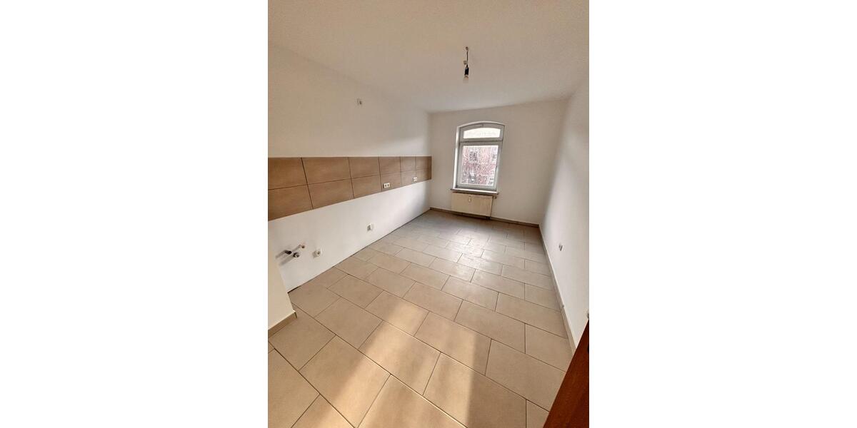 Mehrfamilienhaus, Wohnhaus Wilkau-Haßlau Haßlau - 15 Zimmer, 345 m&sup2;, 365.000&euro; | Angebot:24933856
