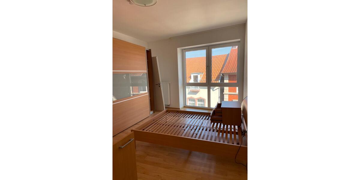 Etagenwohnung Blomberg - 3 Zimmer, 90 m&sup2;, 700&euro; | Angebot:26396526