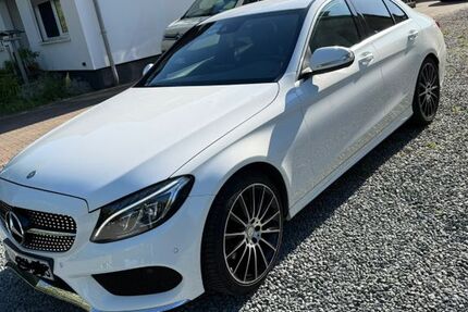 Mercedes-Benz 220 225.000 km 14.700 &euro; Neumünster 24534