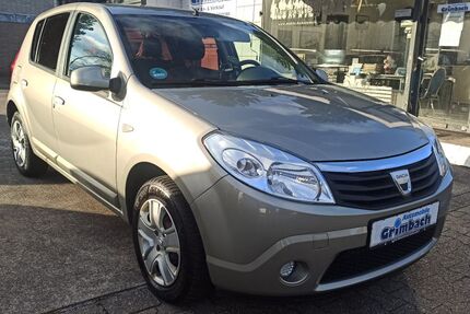 Dacia Sandero 212.250 km 1.490 &euro; Aachen 52078