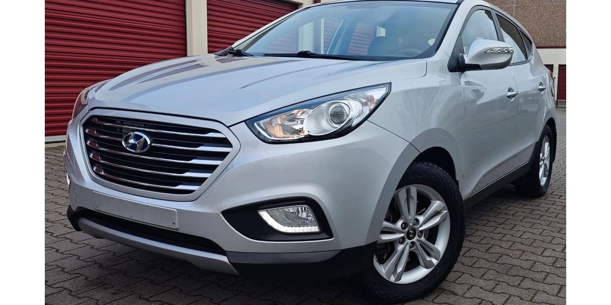 Hyundai ix35 29.740 km 14.900 &euro; Mönchengladbach 41066
