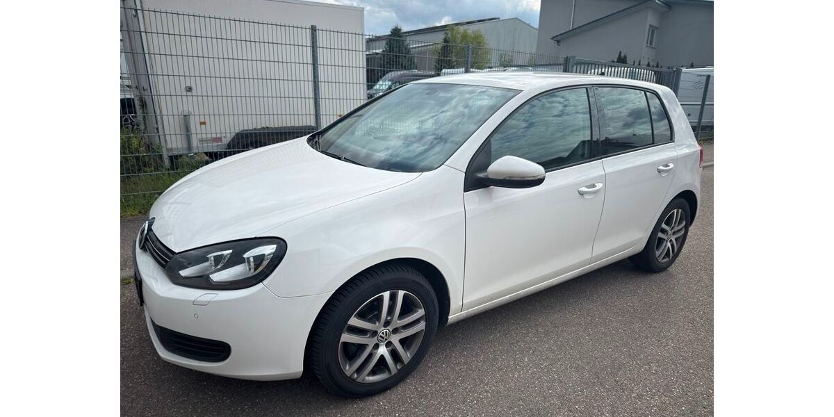VW Golf 180.642 km 6.099 &euro; Löchgau 74369