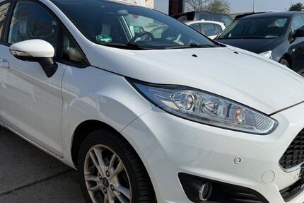 Ford Fiesta 129.000 km 5.990 &euro; Mainaschaff 63814