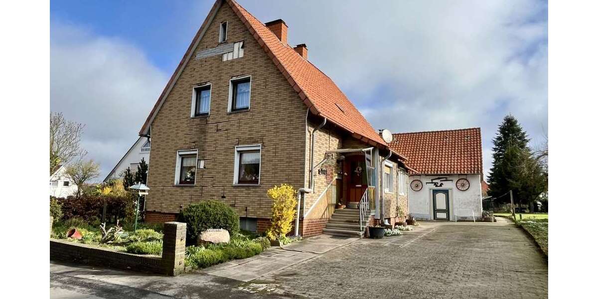 Einfamilienhaus Bad Münder am Deister / Bakede Bakede - 6.5 Zimmer, 112 m&sup2;, 126.000&euro; | Angebot:26307159