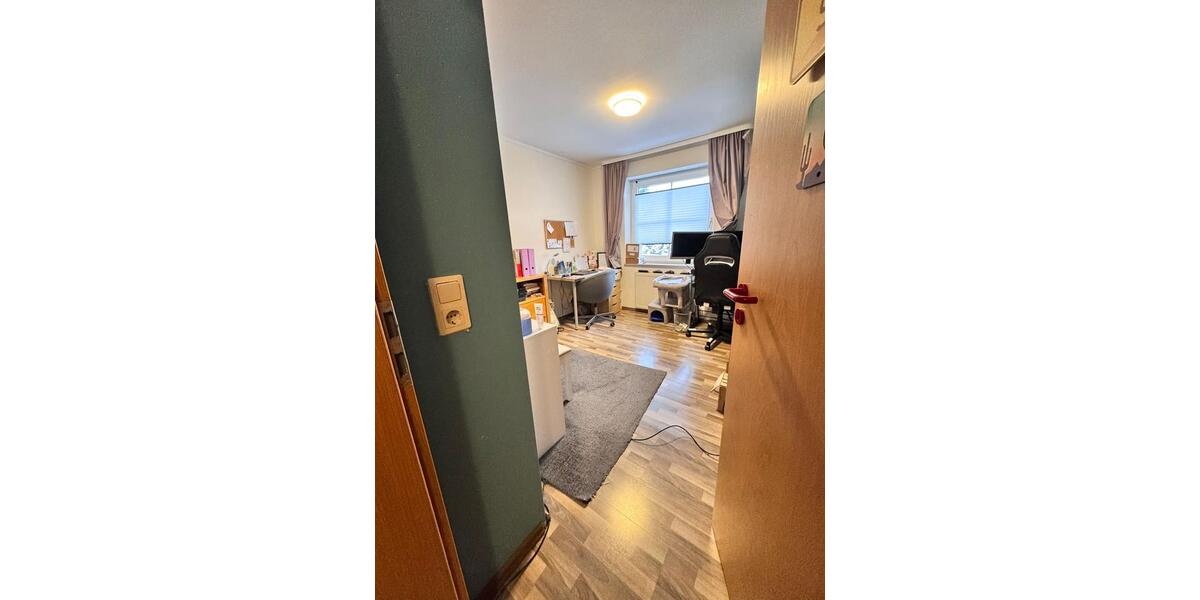 Etagenwohnung Leiferde - 3 Zimmer, 75 m&sup2;, 585&euro; | Angebot:25252323