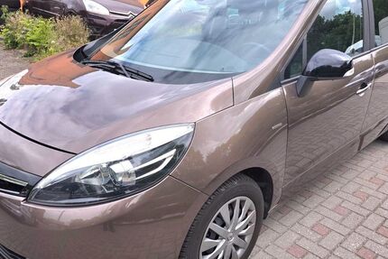 Renault Scenic 154.000 km 5.390 € Chemnitz 09114