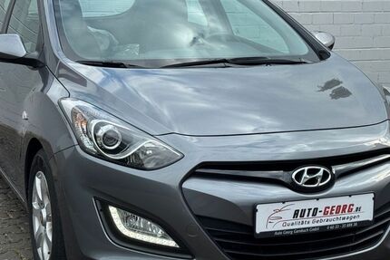 Hyundai i30 58.000 km 8.500 &euro; Münzenberg Gambach 35516