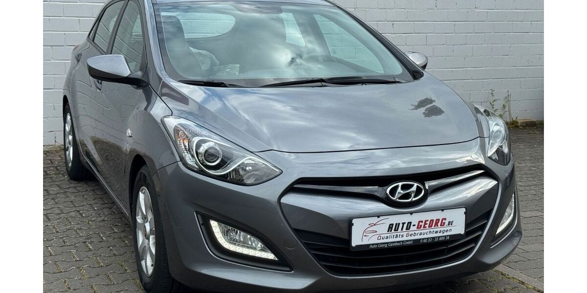 Hyundai i30 58.000 km 8.500 &euro; Münzenberg Gambach 35516