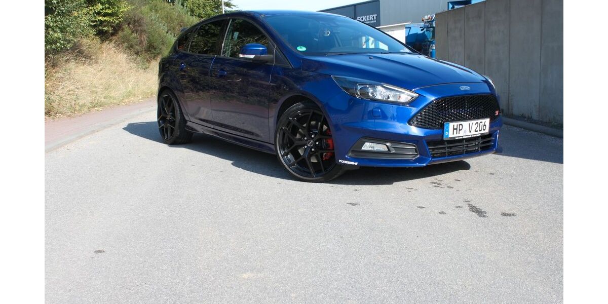 Ford Focus 87.155 km 14.648 &euro; Abtsteinach 69518