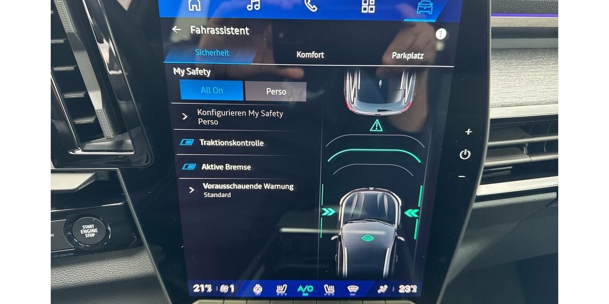 Renault Austral Mild Hyb.160 Techno *Automatik/Pano/SHZG/N 10.074 km 29.220 &euro; Bamberg 96052