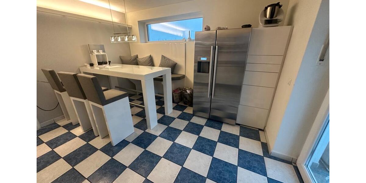 Einfamilienhaus Osterhofen - 6 Zimmer, 175 m&sup2;, 1.500&euro; | Angebot:26326552