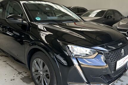 Peugeot 208 51.525 km 18.400 &euro; Eitorf 53783