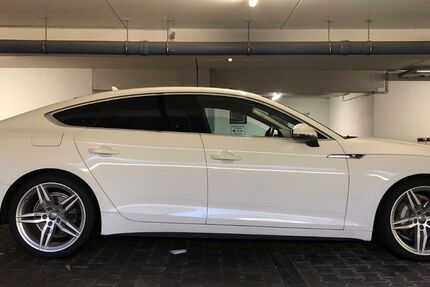 Audi A5 210.000 km 17.900 &euro; Koln 51105