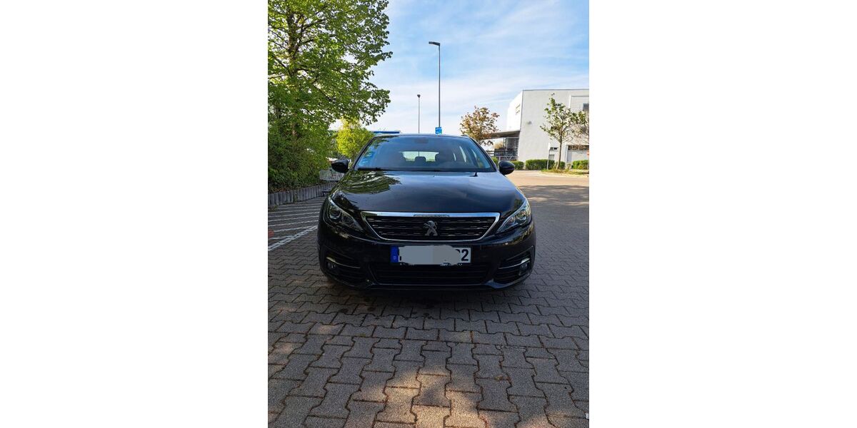 Peugeot 308 190.010 km 8.900 € München 80993
