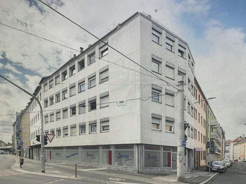 Einzelhandel in Nürnberg 2.900 € 320 m²