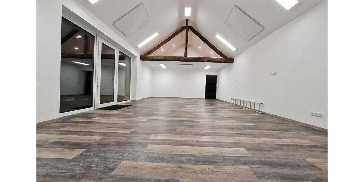 GewerbeflächeBüroPraxis mit 96m² extra Lagerfläche zimmer