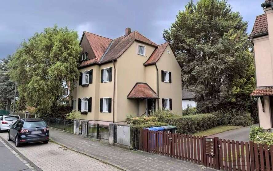 Haus zum Kaufen in Nürnberg 559.000 € 173.39 m²