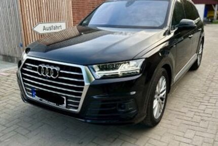 Audi Q7 135.000 km 33.400 &euro; Lähden 49774