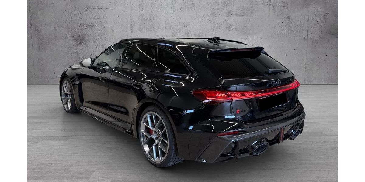 Audi RS5 1.901 km 139.500 &euro; Ahaus 48683