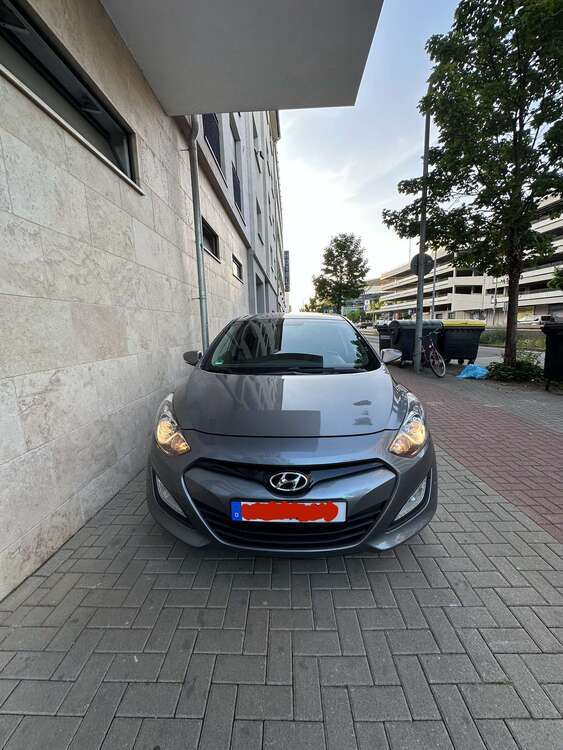 Hyundai i30 94.000 km 7.999 € Ludwigshafen am Rhein 67059