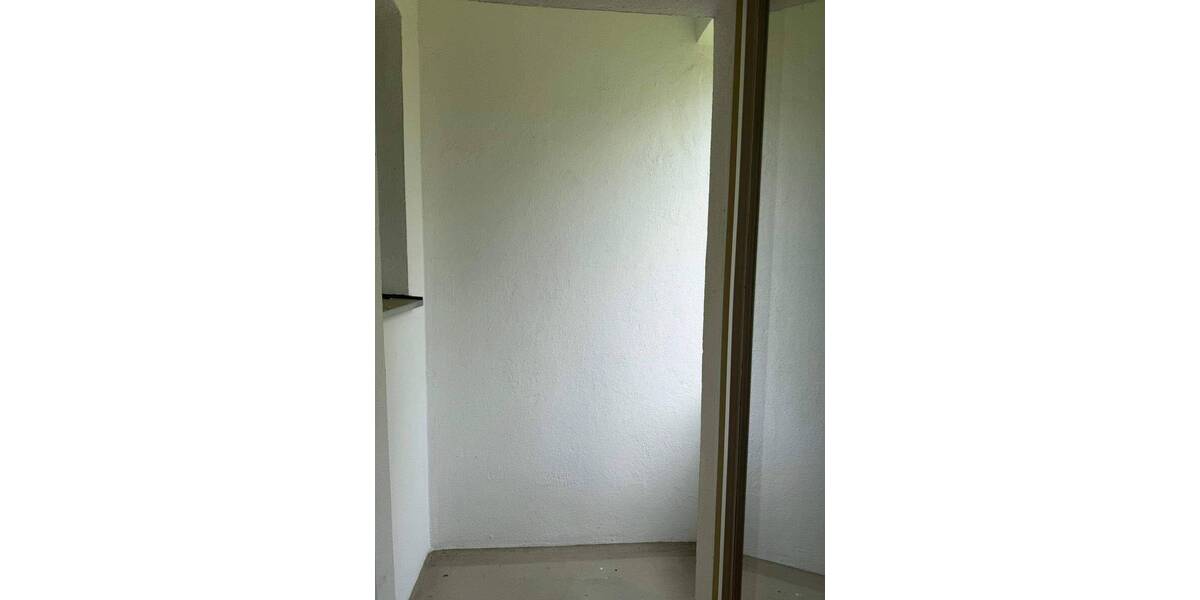 Etagenwohnung Duisburg Neudorf-Süd - 2 Zimmer, 39 m&sup2;, 340&euro; | Angebot:26851731