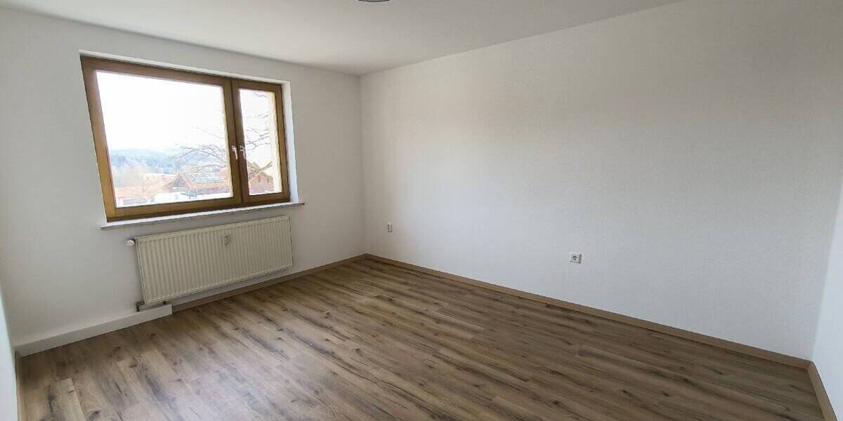 Etagenwohnung Regen - 4 Zimmer, 85 m&sup2;, 165.000&euro; | Angebot:25928310