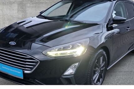Ford Focus 85.887 km 14.240 &euro; Halle (Saale) 06110