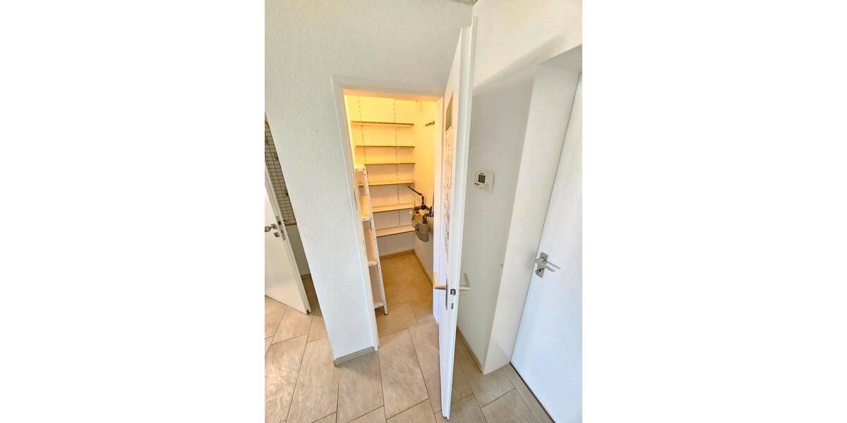 Etagenwohnung Bergneustadt - 3 Zimmer, 77 m&sup2;, 700&euro; | Angebot:26351650