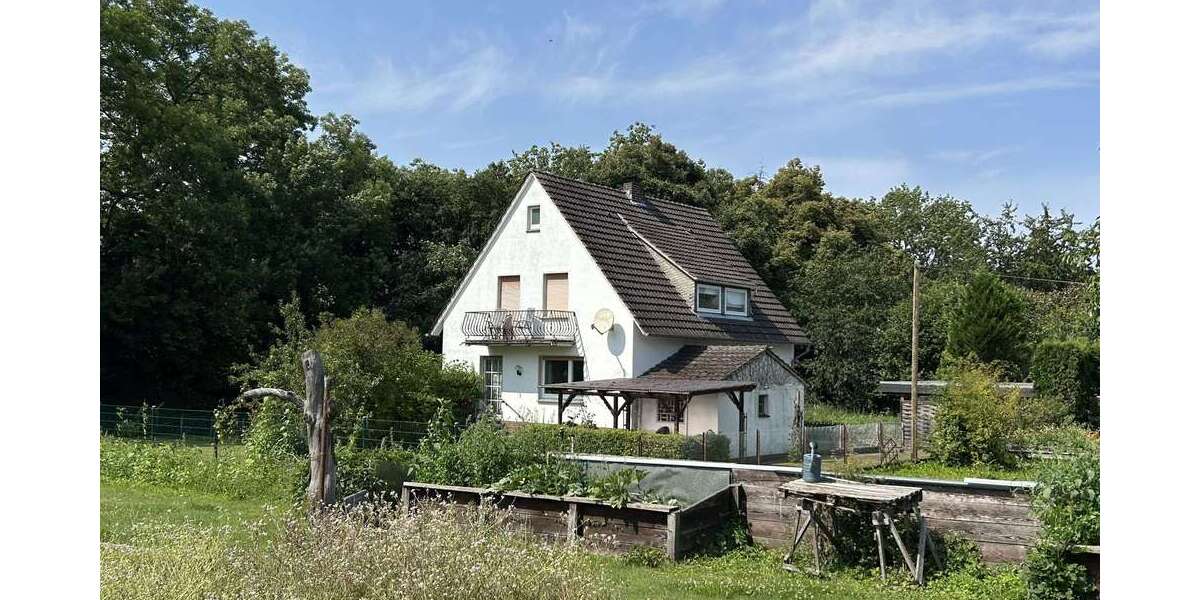 Einfamilienhaus Marsberg - 6 Zimmer, 140 m&sup2;, 199.000&euro; | Angebot:25201715