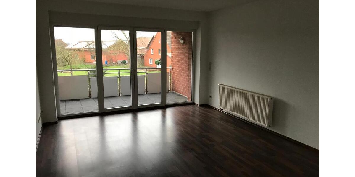Mehrfamilienhaus, Wohnhaus Petershagen - 3 Zimmer, 81 m&sup2;, 649&euro; | Angebot:26385267