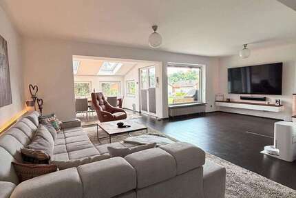 Haus Burgthann - 5 Zimmer, 180 m&sup2;, 2.800&euro; | Angebot:27331153