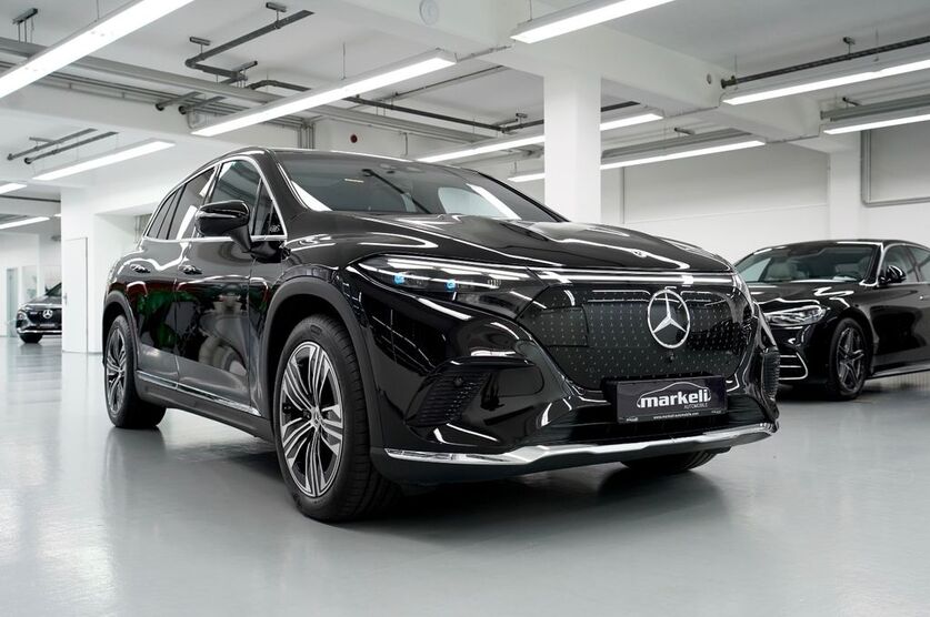Mercedes-Benz EQS SUV 25.900 km 87.250 € Valley (bei München) 83626