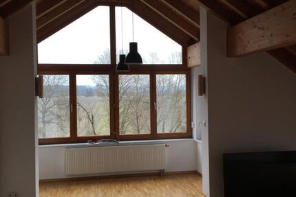 Wohnung Meckenbeuren - 2.5 Zimmer, 74 m&sup2;, 660&euro; | Angebot:26227337