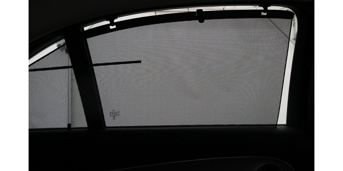 Mercedes-Benz E 220 d Avantgarde NAVI+LED+KAMERA+STANDHEIZUNG 36.459 km 36.900 &euro; Hagenow 19230