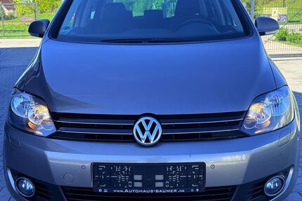VW Golf 147.000 km 2.300 &euro; Köfering 93096
