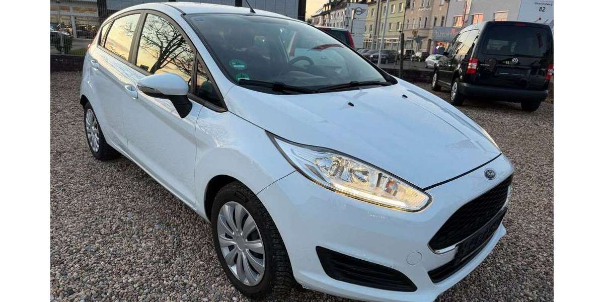 Ford Fiesta 119.700 km 4.900 &euro; Leverkusen 51371