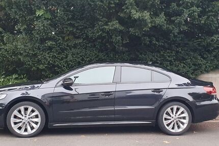 VW CC 148.000 km 14.900 € Frankfurt 60385